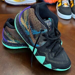 Nike Black and Teal Athletic Shoes